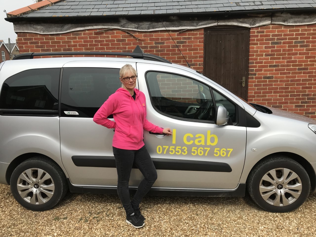 New Taxi Firm Launches In The West Wight | Isle Of Wight County Press